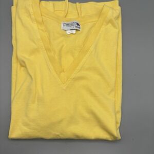 Vintage Sweats DD Bi Chego TShirt Single Stitch‎ Sz L Men's Yellow V Neck